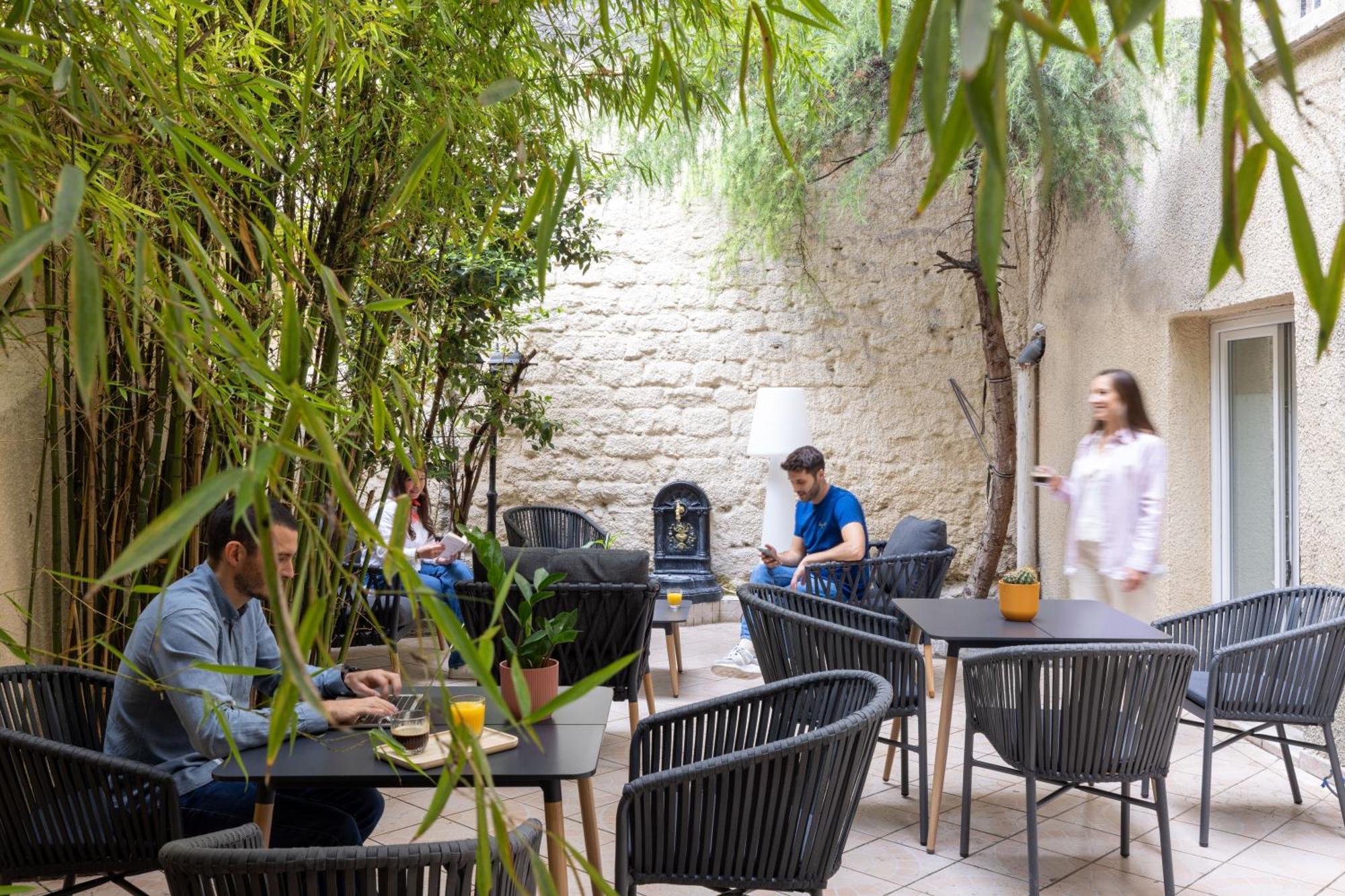 Hotel Pavillon De Montmartre 3*